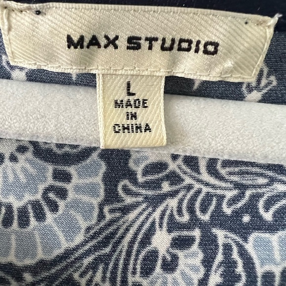 Max Studio Dress - Picture 5 of 5